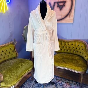 Vintage 90s Laura Ashley Cream Plush Robe Size S/M